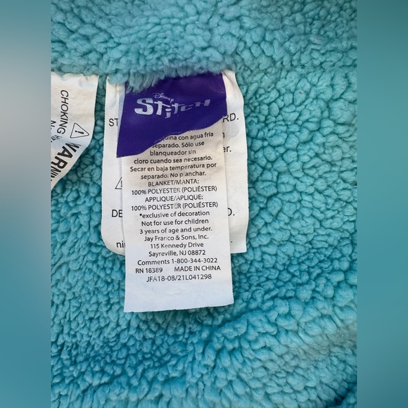 Blue Stitch Hooded Blanket set - Picture 9 of 9